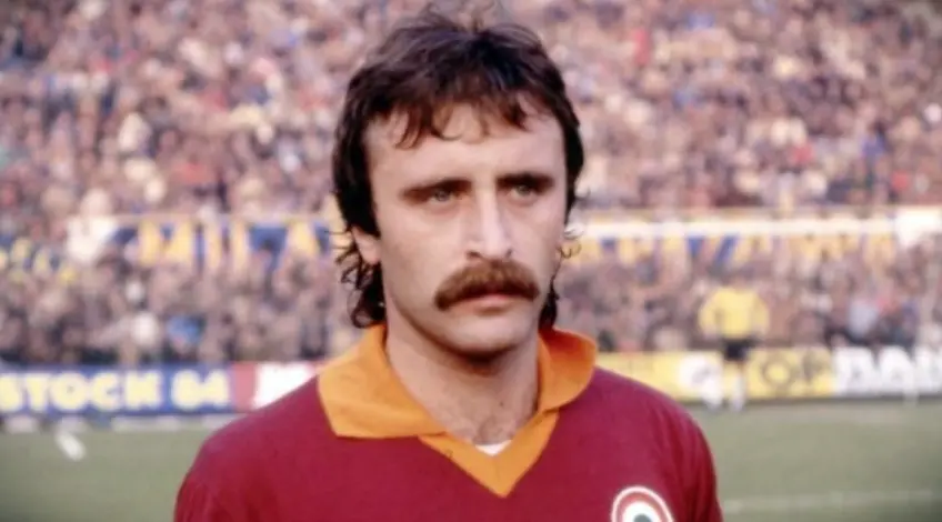 Лучший бомбардир Серия А 1981/82 Лучший бомбардир Серия А 1981/82